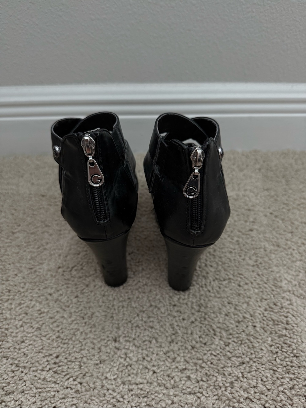 Guess High Heels - Picture 8 of 13